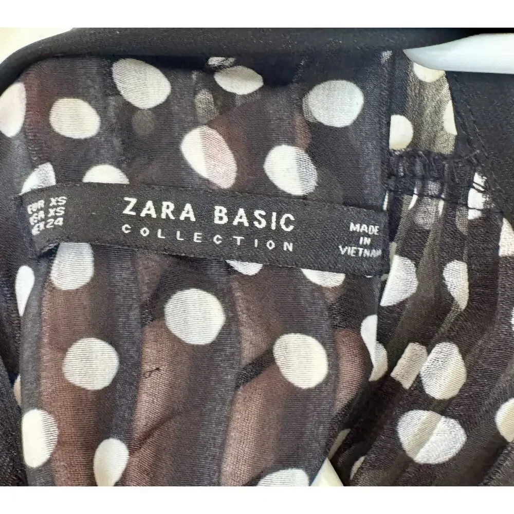 Zara Black & White Polka Dot High Neck Pleated Plisse Long Sleeve Blouse XS